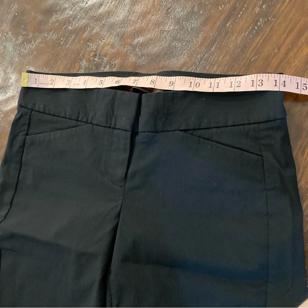 The Limited Black Dress Shorts Size 2 - Picture 4 of 5